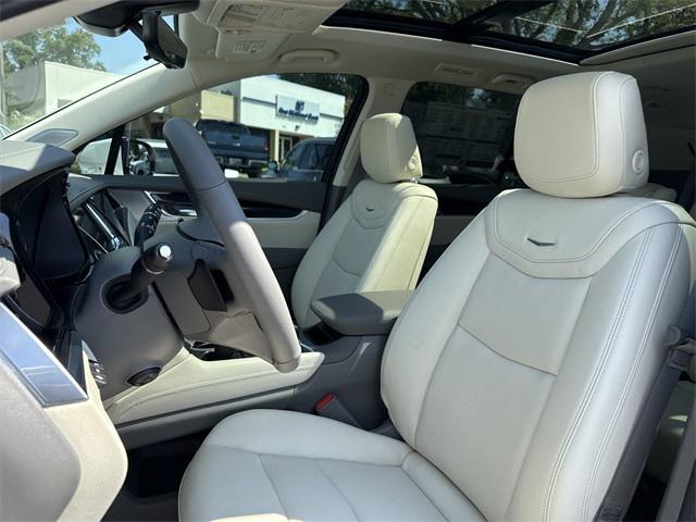 new 2025 Cadillac XT6 car, priced at $64,135