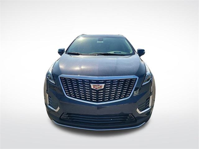 new 2025 Cadillac XT5 car, priced at $59,485