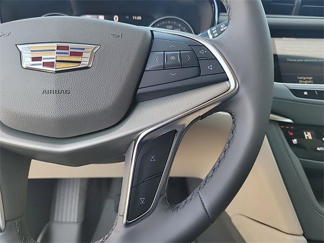 new 2025 Cadillac XT5 car, priced at $59,485