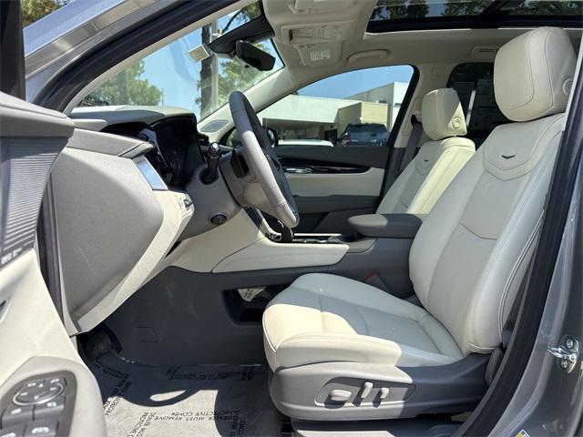 new 2025 Cadillac XT6 car, priced at $62,910