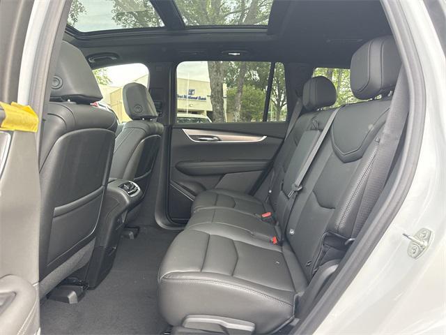 new 2025 Cadillac XT6 car, priced at $52,130