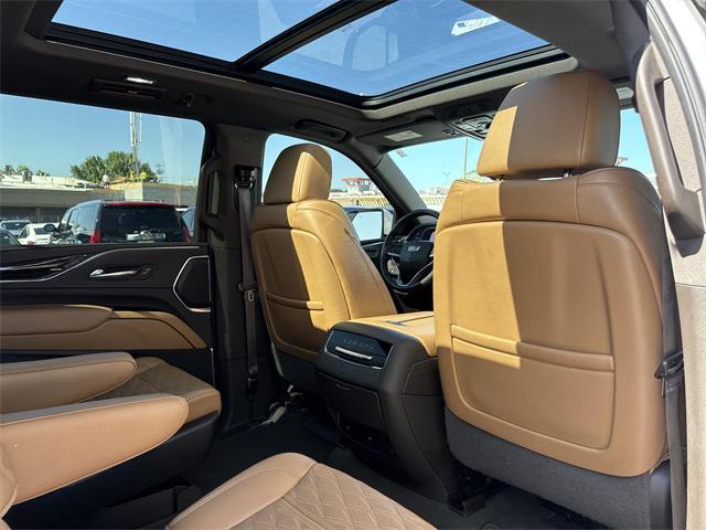 used 2022 Cadillac Escalade ESV car, priced at $55,850