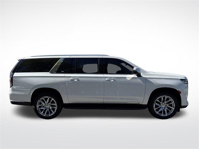 used 2022 Cadillac Escalade ESV car, priced at $55,850
