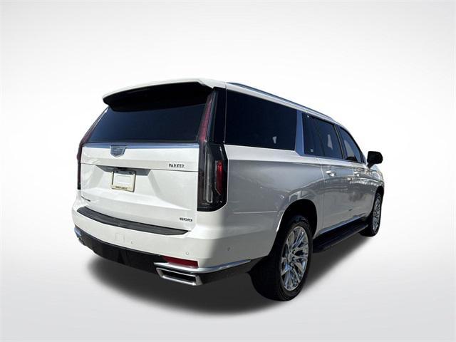 used 2022 Cadillac Escalade ESV car, priced at $55,850