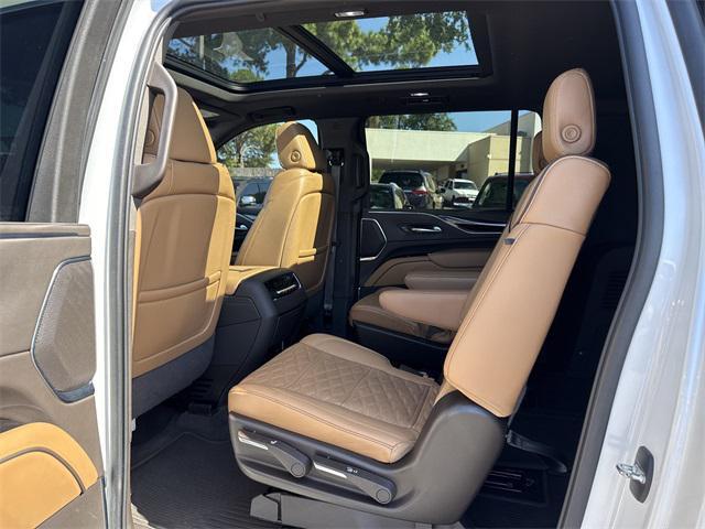 used 2022 Cadillac Escalade ESV car, priced at $55,850