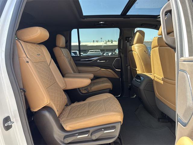 used 2022 Cadillac Escalade ESV car, priced at $55,850