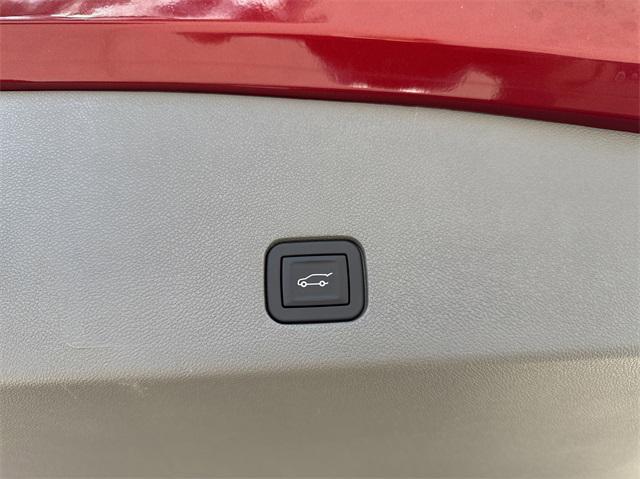 new 2025 Cadillac XT6 car, priced at $58,020