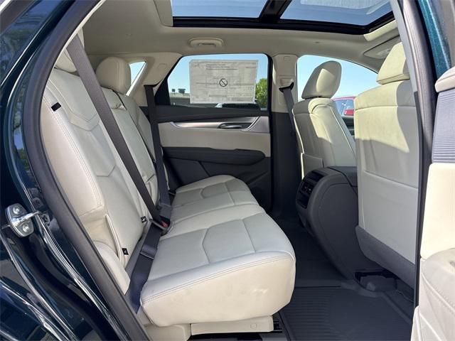 new 2025 Cadillac XT5 car, priced at $54,215