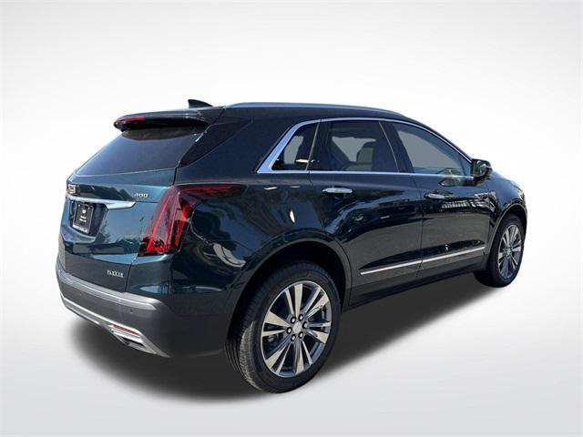 new 2025 Cadillac XT5 car, priced at $54,215