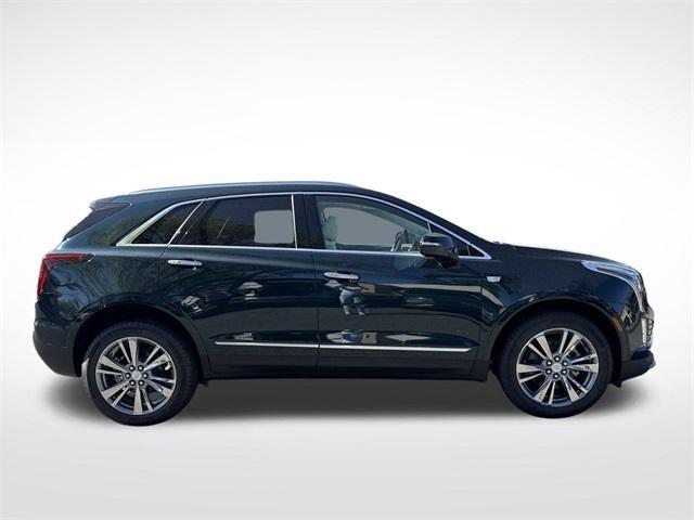 new 2025 Cadillac XT5 car, priced at $54,215