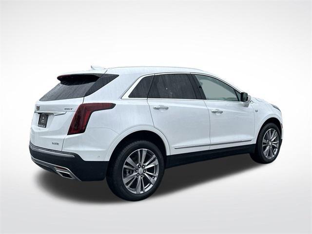 new 2025 Cadillac XT5 car, priced at $57,990