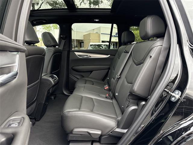 new 2025 Cadillac XT6 car, priced at $51,530