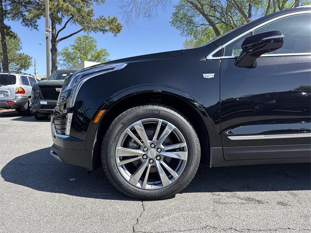 new 2025 Cadillac XT5 car, priced at $56,890