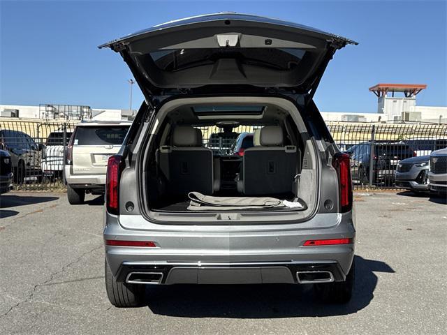 used 2023 Cadillac XT6 car, priced at $44,450