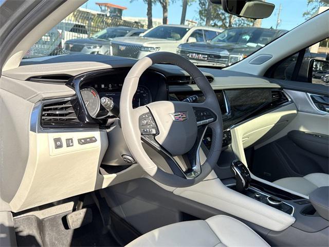 used 2023 Cadillac XT6 car, priced at $44,450