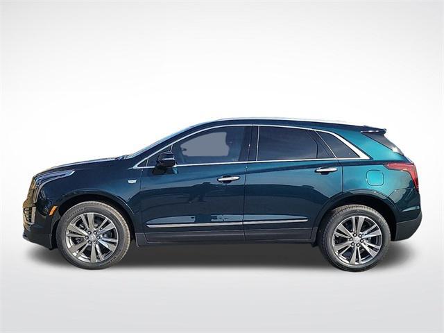 new 2025 Cadillac XT5 car, priced at $53,940