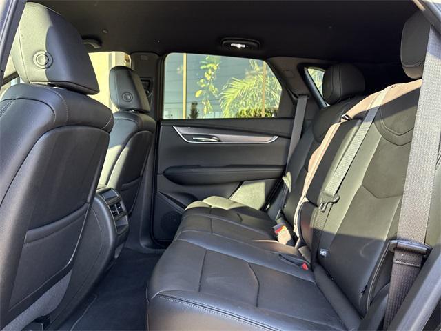 new 2025 Cadillac XT5 car, priced at $46,415