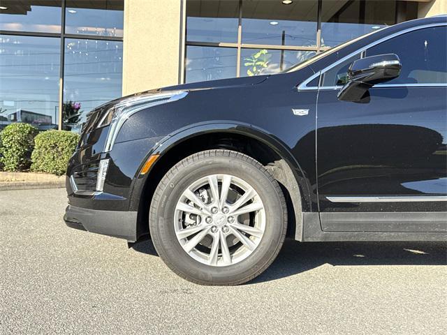 new 2025 Cadillac XT5 car, priced at $46,415