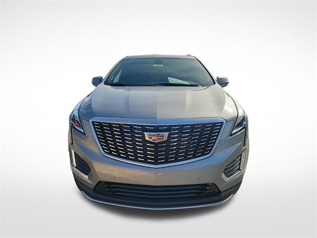 new 2025 Cadillac XT5 car, priced at $53,465