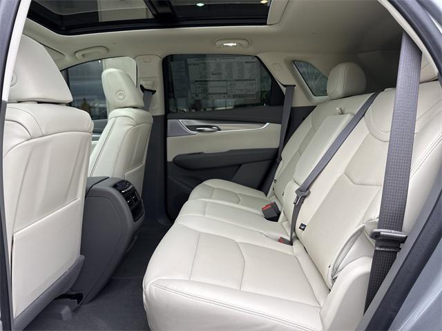 new 2026 Cadillac XT5 car, priced at $60,895