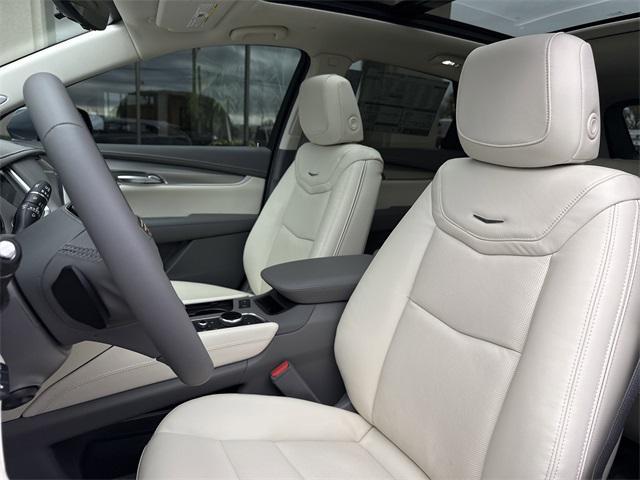 new 2026 Cadillac XT5 car, priced at $60,895