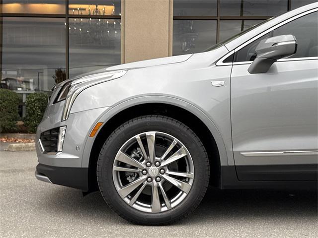 new 2026 Cadillac XT5 car, priced at $60,895