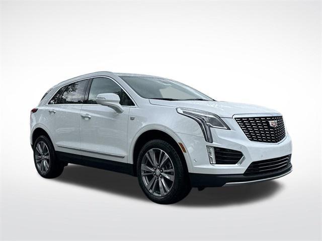 new 2024 Cadillac XT5 car, priced at $56,495