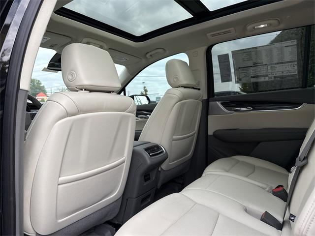 new 2025 Cadillac XT6 car, priced at $57,810