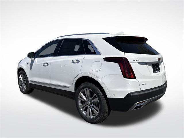 new 2025 Cadillac XT5 car, priced at $57,490