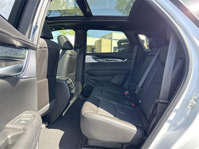 new 2025 Cadillac XT5 car, priced at $57,490