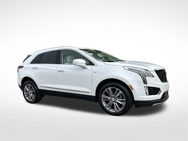 new 2025 Cadillac XT5 car, priced at $57,790