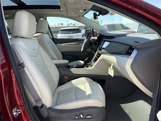 new 2025 Cadillac XT5 car, priced at $60,465