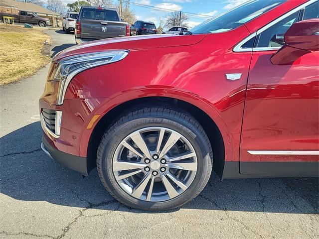 new 2025 Cadillac XT5 car, priced at $61,330