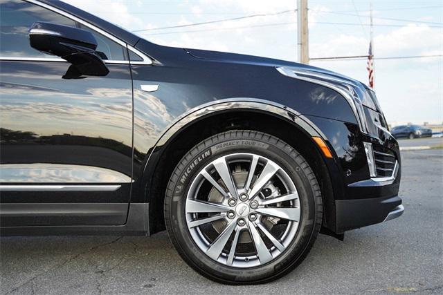 new 2025 Cadillac XT5 car, priced at $559,565