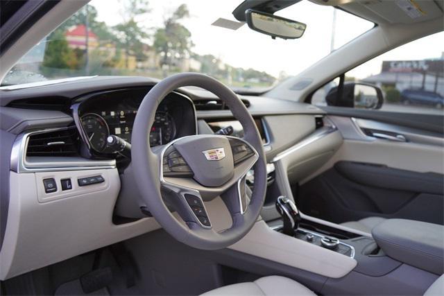 new 2025 Cadillac XT5 car, priced at $559,565