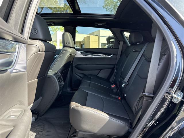 new 2025 Cadillac XT5 car, priced at $59,865