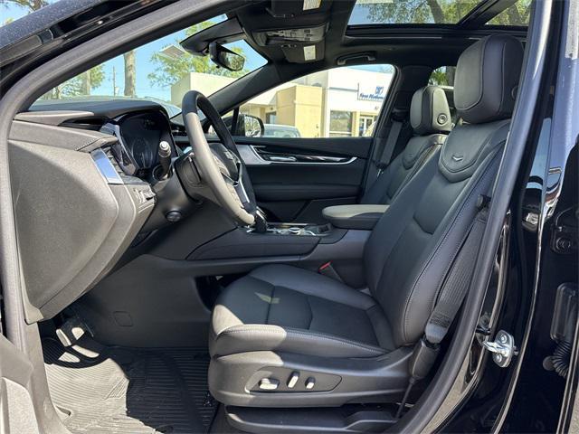 new 2025 Cadillac XT5 car, priced at $59,865