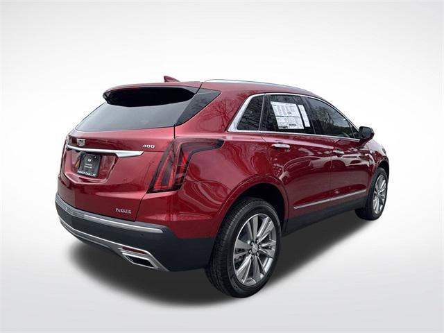 new 2025 Cadillac XT5 car, priced at $54,690