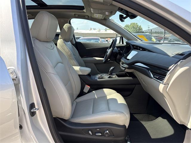 used 2021 Cadillac XT4 car, priced at $26,800