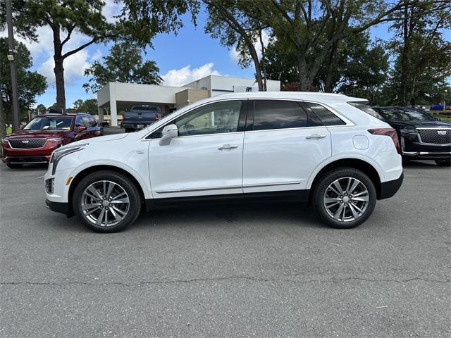 new 2025 Cadillac XT5 car, priced at $57,790