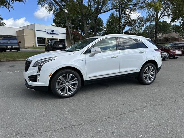 new 2025 Cadillac XT5 car, priced at $57,790