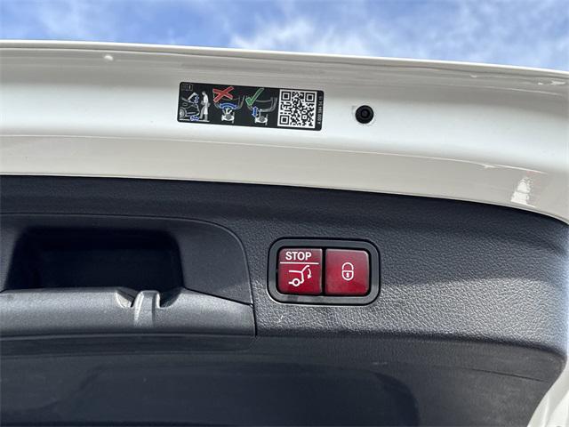 used 2022 Mercedes-Benz GLE 350 car, priced at $42,500
