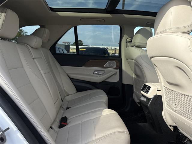 used 2022 Mercedes-Benz GLE 350 car, priced at $42,500