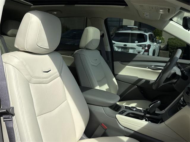 new 2025 Cadillac XT5 car, priced at $59,820