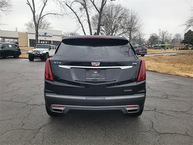 new 2025 Cadillac XT5 car, priced at $58,445