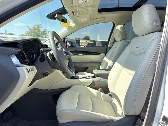 used 2023 Cadillac XT6 car, priced at $41,700
