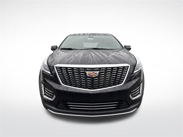 new 2025 Cadillac XT5 car, priced at $57,415