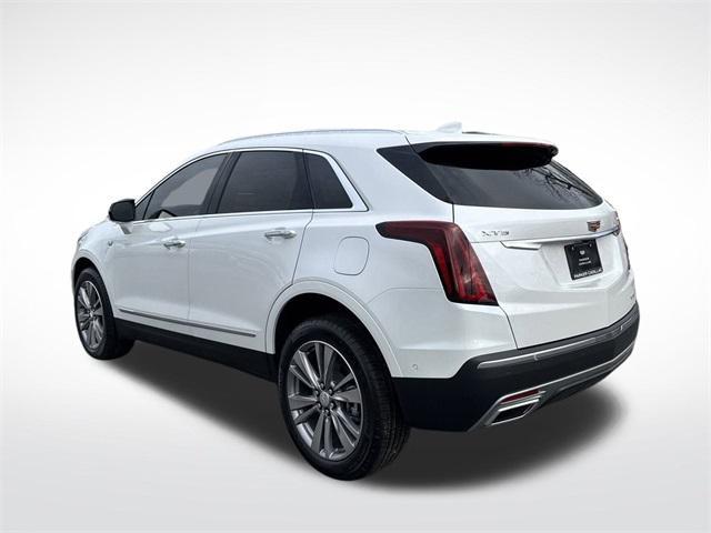 new 2025 Cadillac XT5 car, priced at $59,045