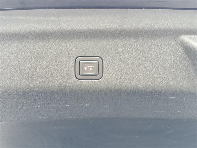used 2021 Cadillac Escalade ESV car, priced at $61,349