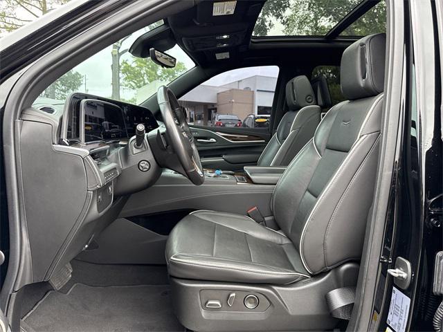 used 2021 Cadillac Escalade ESV car, priced at $61,349